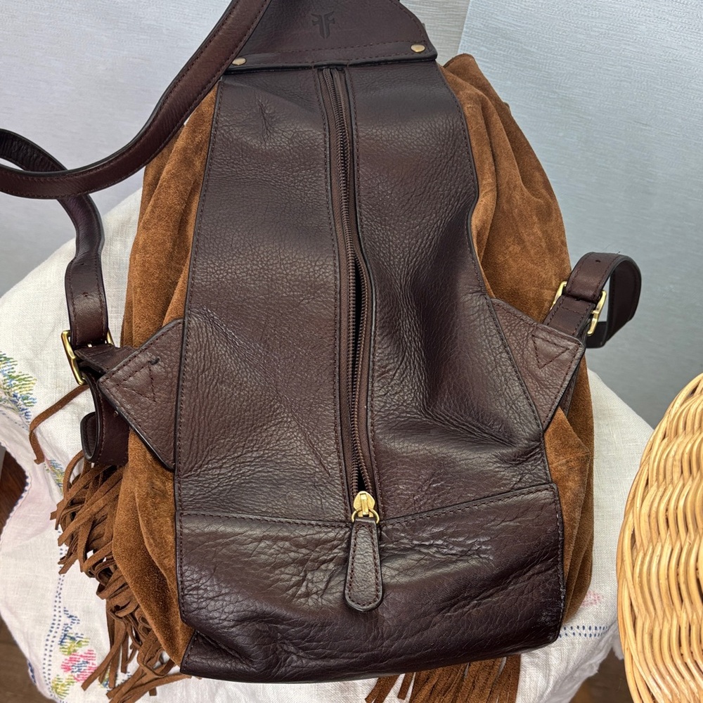 Frye Clara Fringed Brown Suede Shoulder Bag - Picture 7 of 10